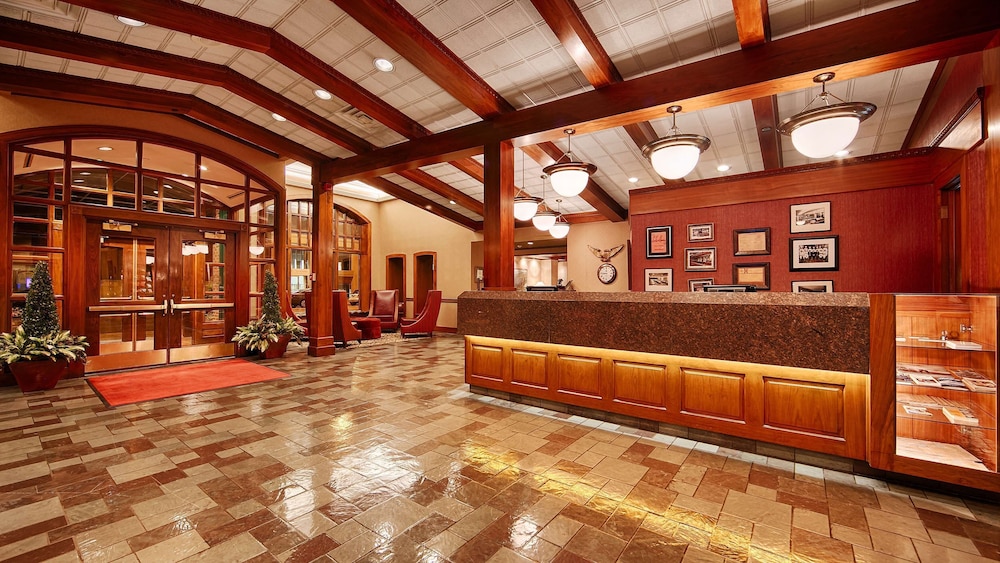 Best Western Plus the Normandy Inn Suites 7/31