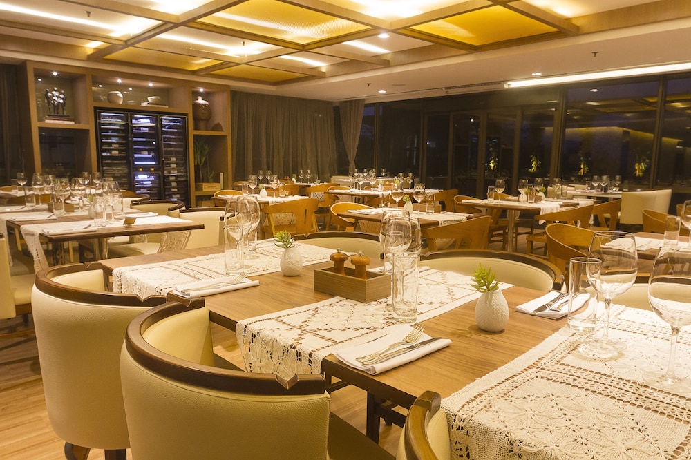 Hotel Gran Marquise 58/73