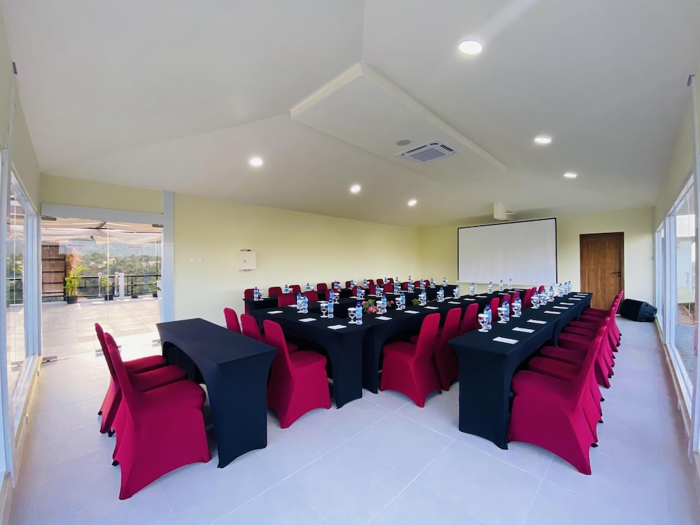 Zasgo Hotel 37/50
