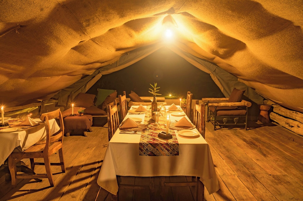 IKOMA TENTED CAMP 29/50