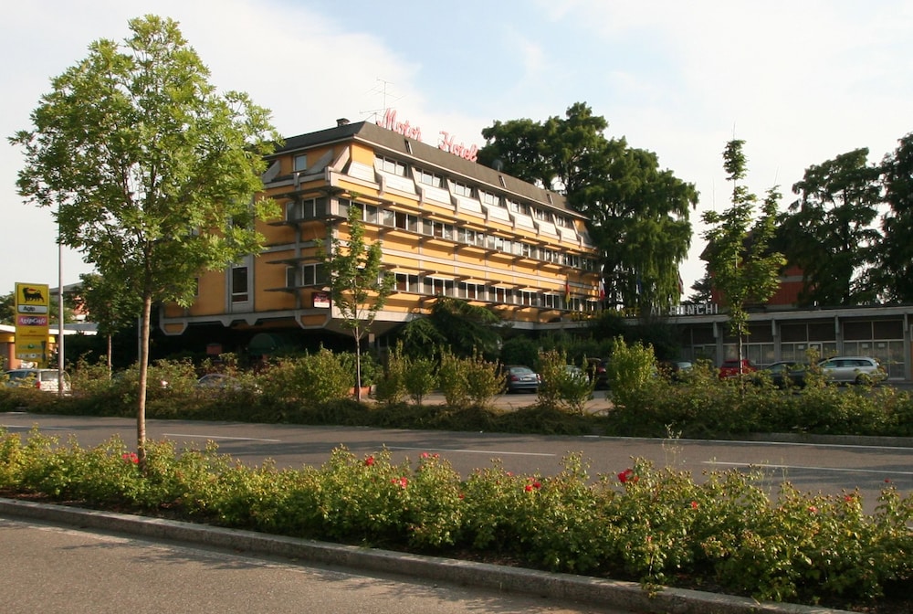 Ai Ronchi Motor Hotel 1/29