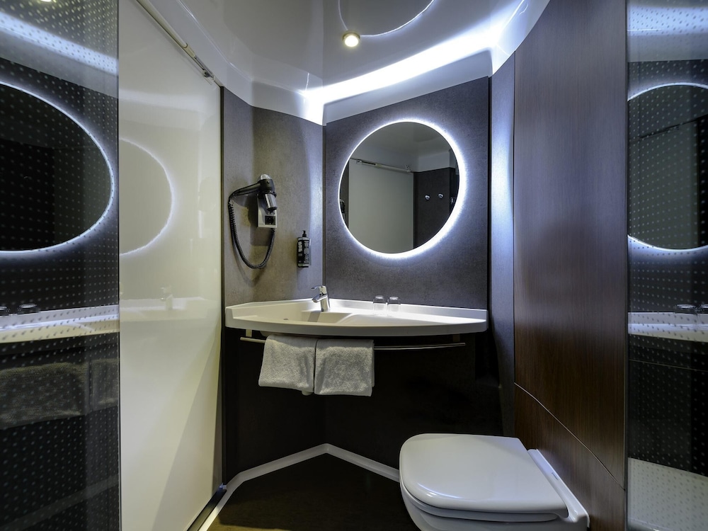 Ibis Muenchen Parkstadt Schwabing 67/70