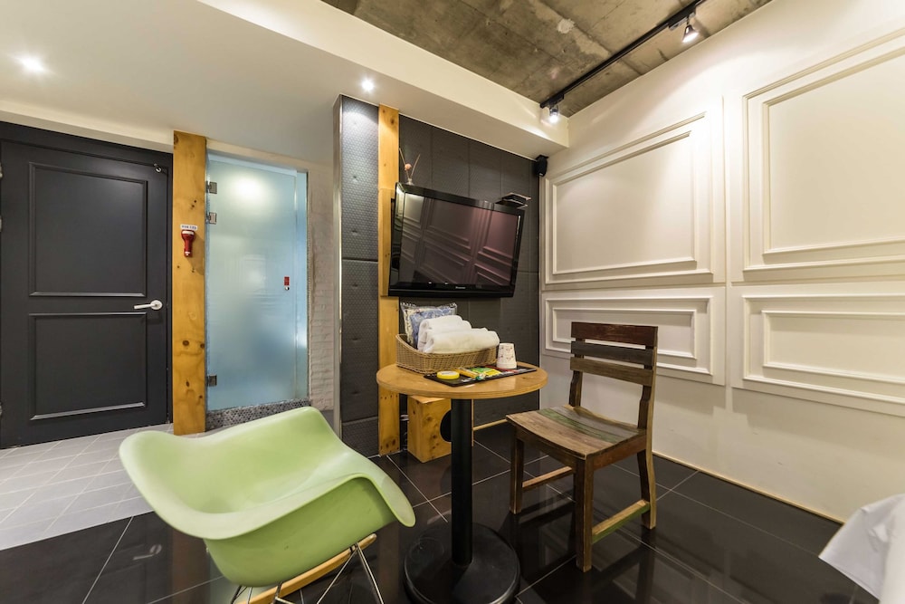 Hotel Yaja Yeongdeungpo 23/50