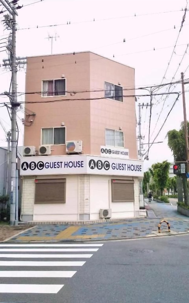 ABC Guest House 6/50