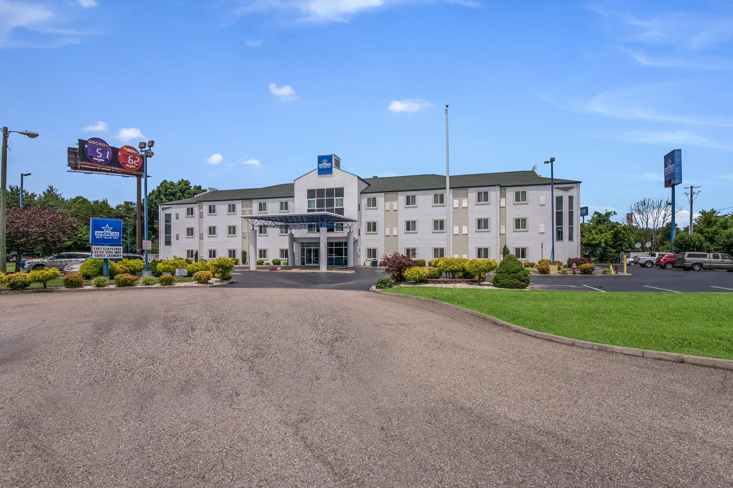 Americas Best Value Inn Knoxville East 14/15