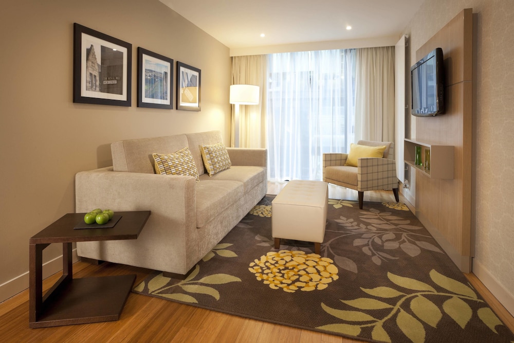 Residence Inn Edinburgh 24/45