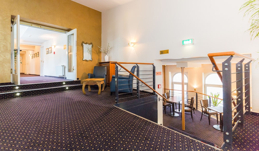 Hotel Furst Bismarck 34/43
