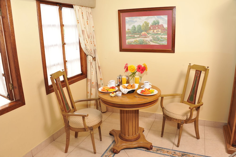 Hotel Rincon De Puembo, Bw Signature Collection 43/47