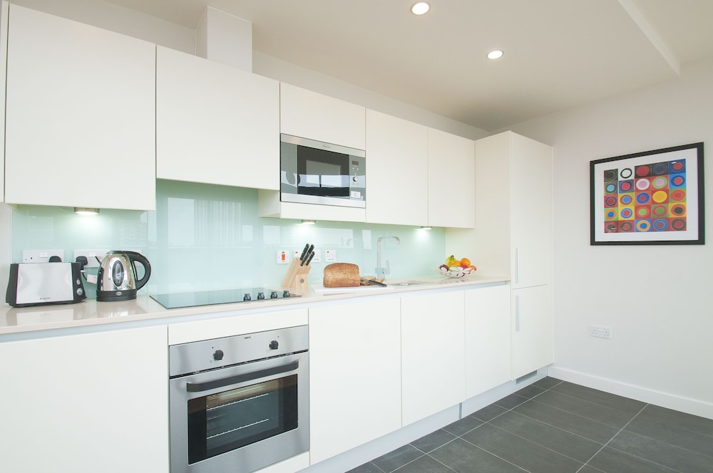 Cleyro Serviced Apartments - Finzels Reach 8/50