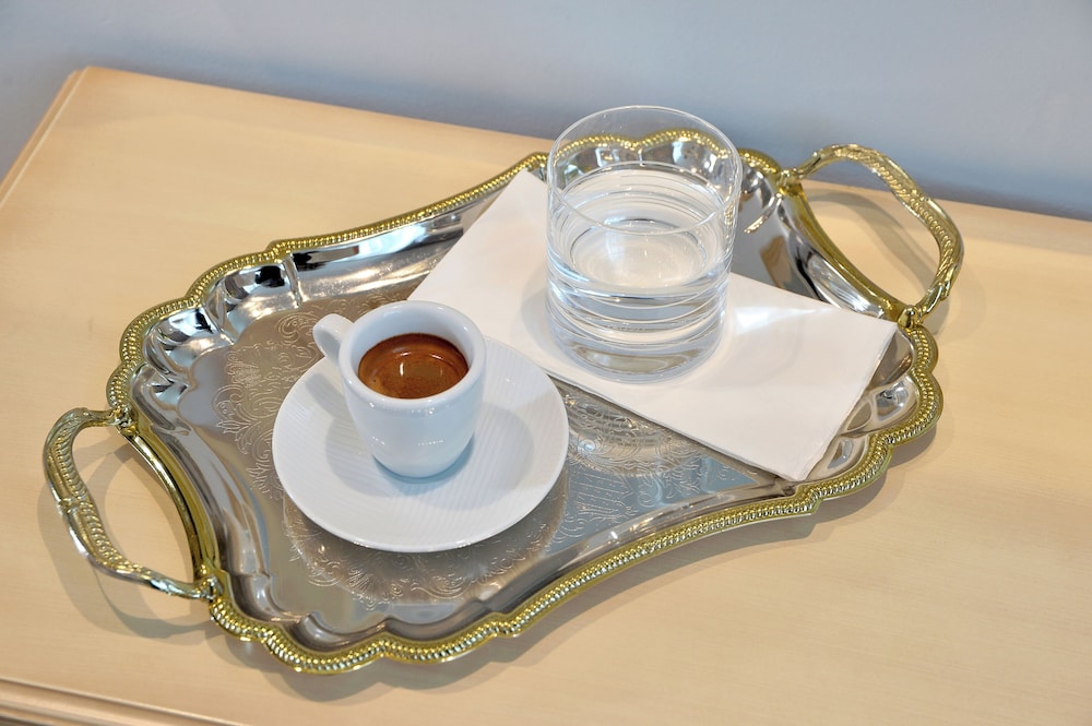 Acropolian Spirit Boutique Hotel 56/64