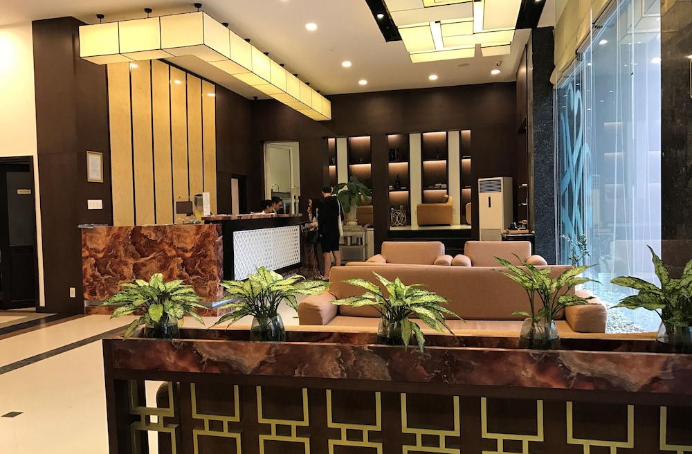 Cherish Hotel 12/50