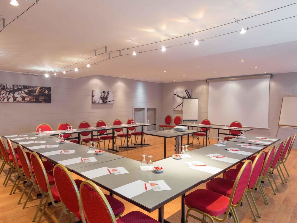 Ibis Dunkerque Centre 53/64