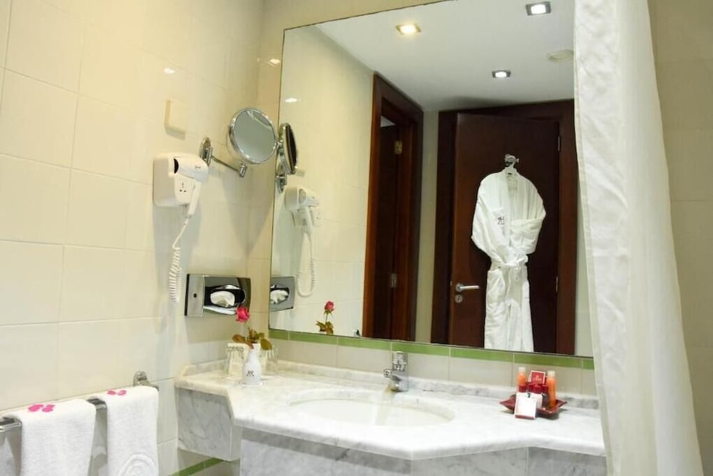Tunisia Lodge 29/32