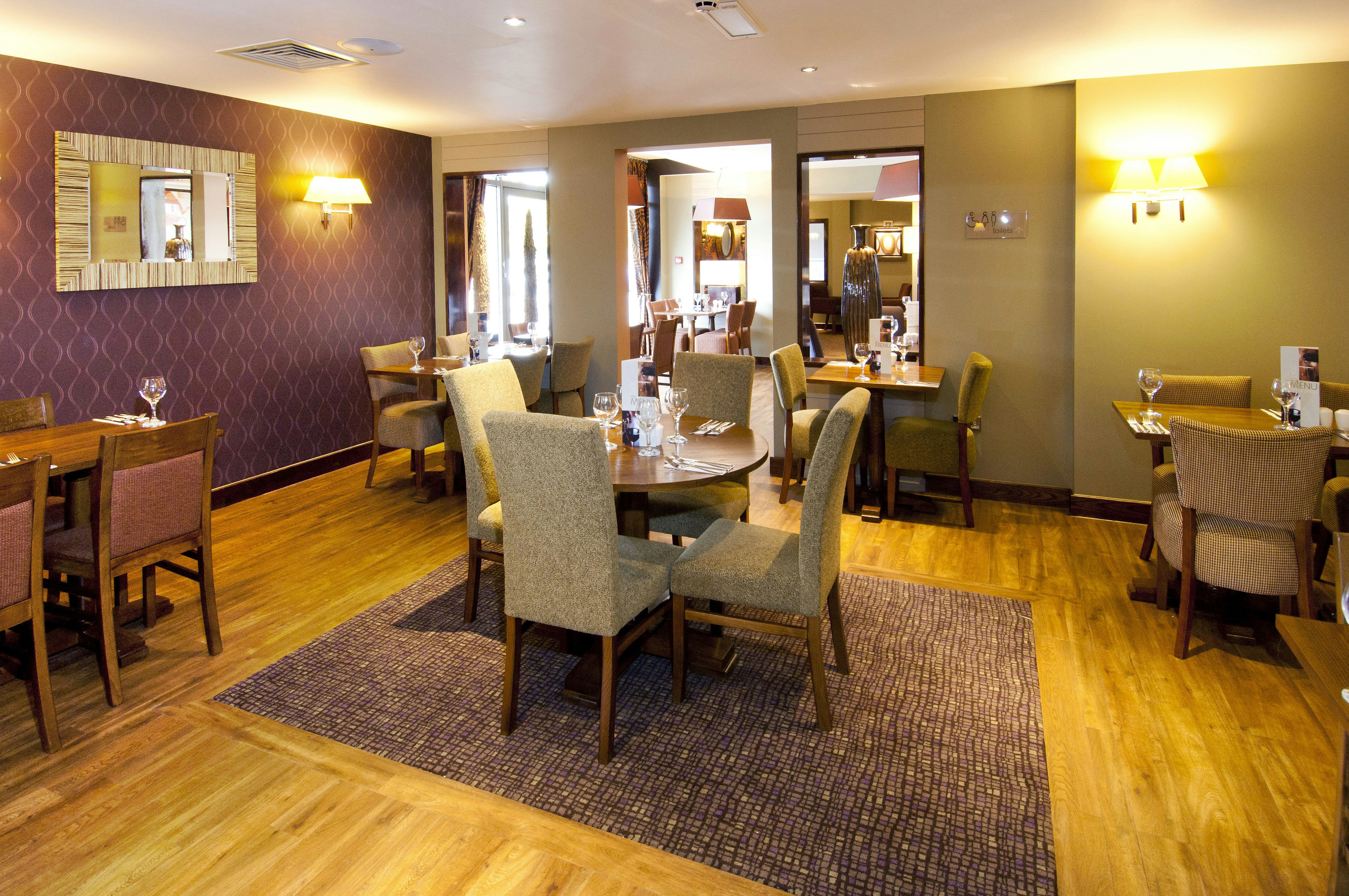 Premier Inn Rochester 27/34