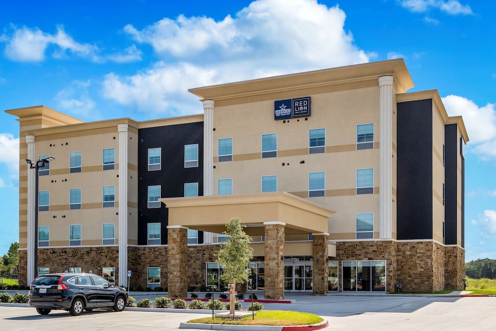 Red Lion Inn & Suites Katy 33/39