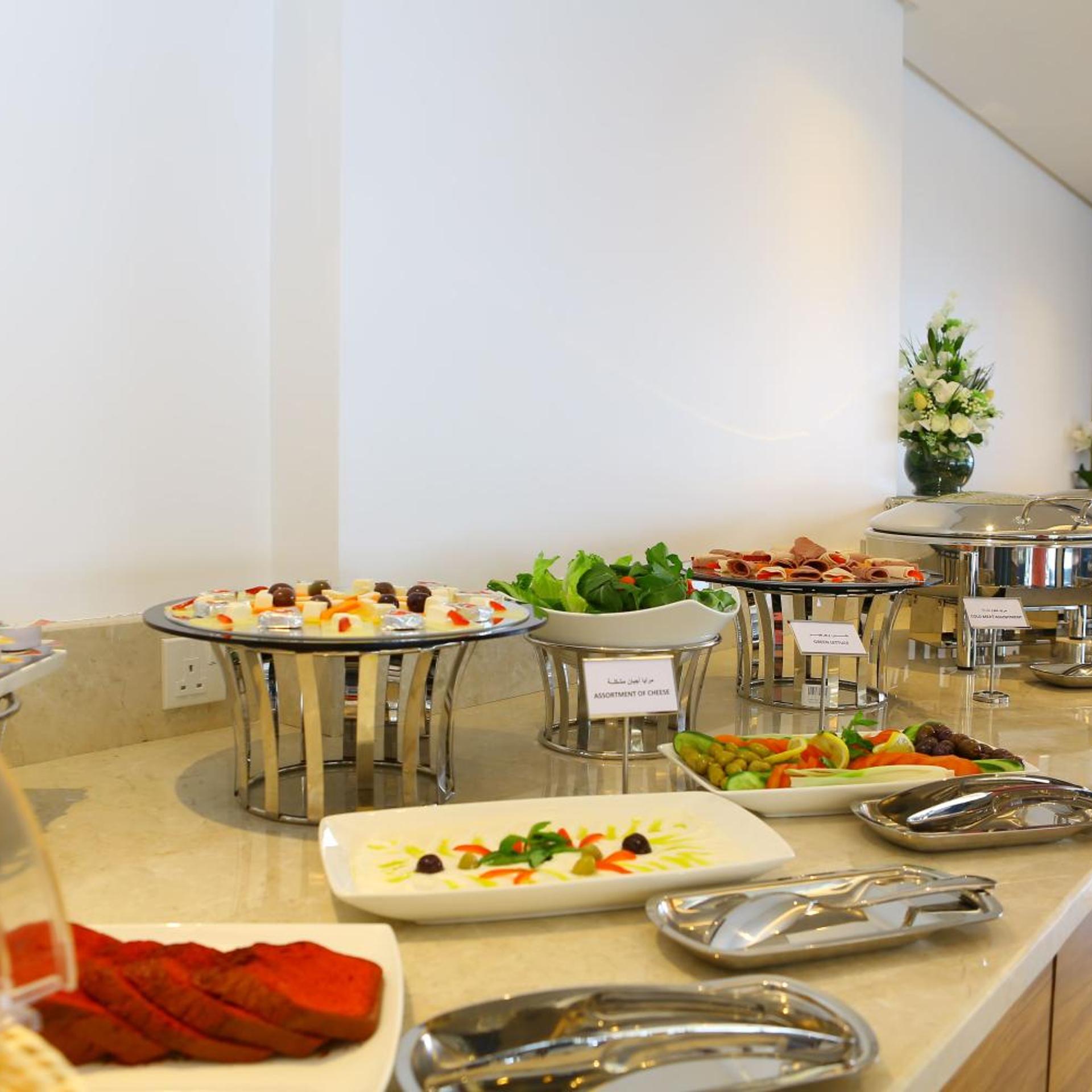 فندق ويك اند صاري(Weekend Hotel Sari) 72/80