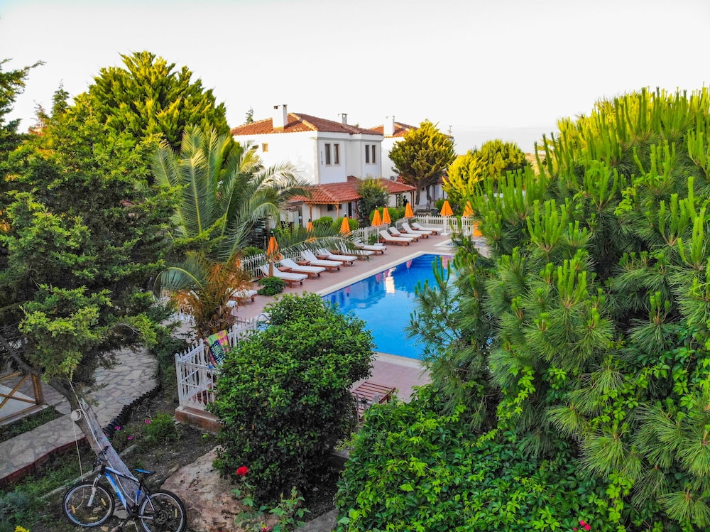Destina Suit Hotel 21/30