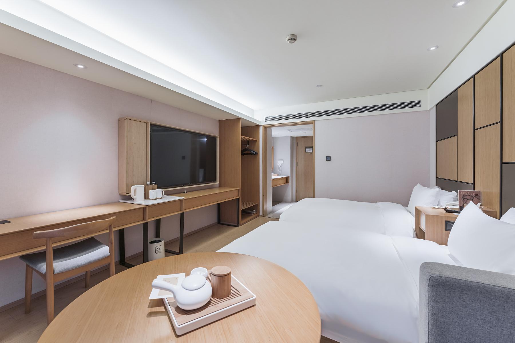 JI Hotel Shanghai Hongqiao Wuzhong Road 9/18