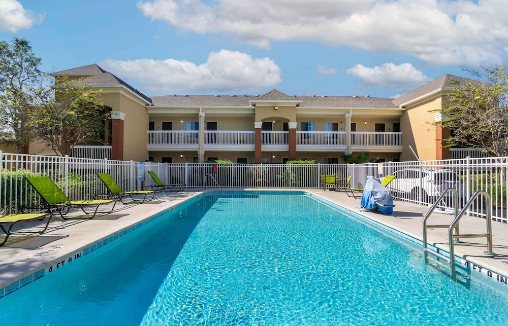 Extended Stay America - Clearwater - Carillon Park 4/52