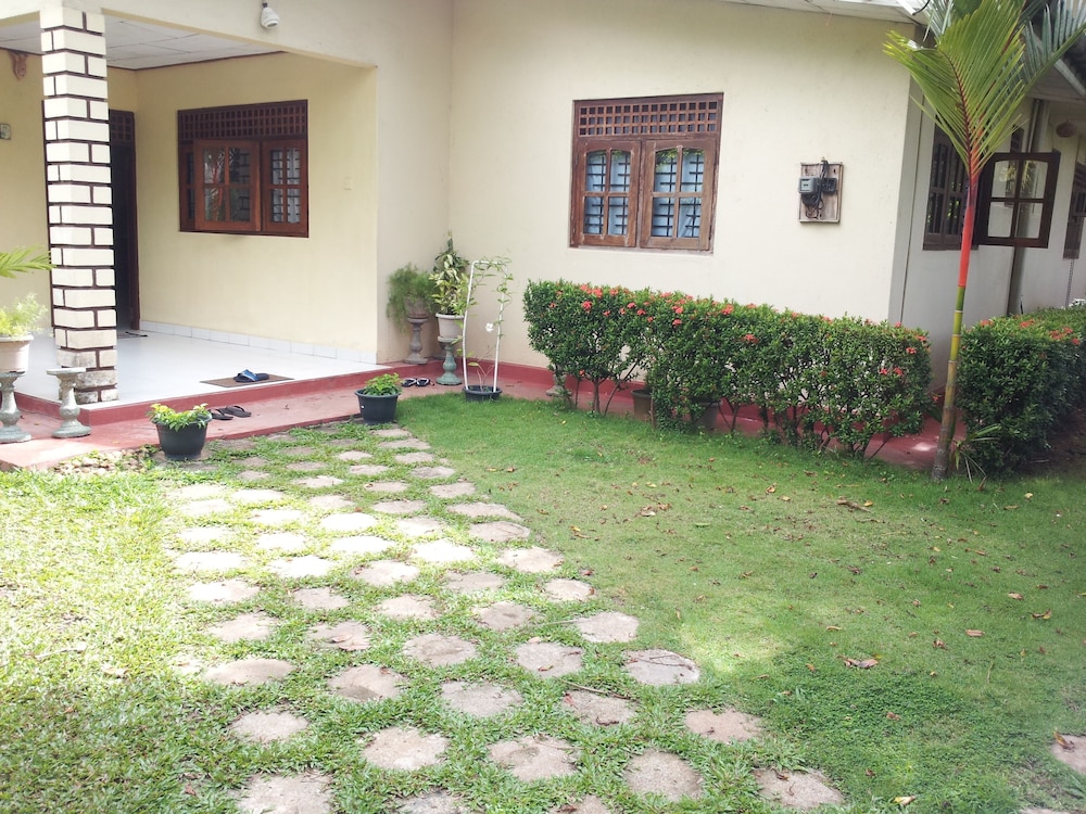 Villa Rosita 24/28