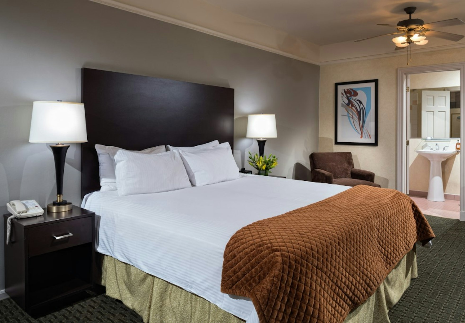 Willows Hotel 17/24