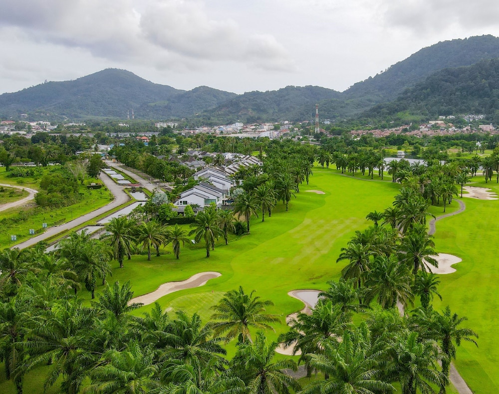 Tinidee Golf Resort At Phuket 46/50