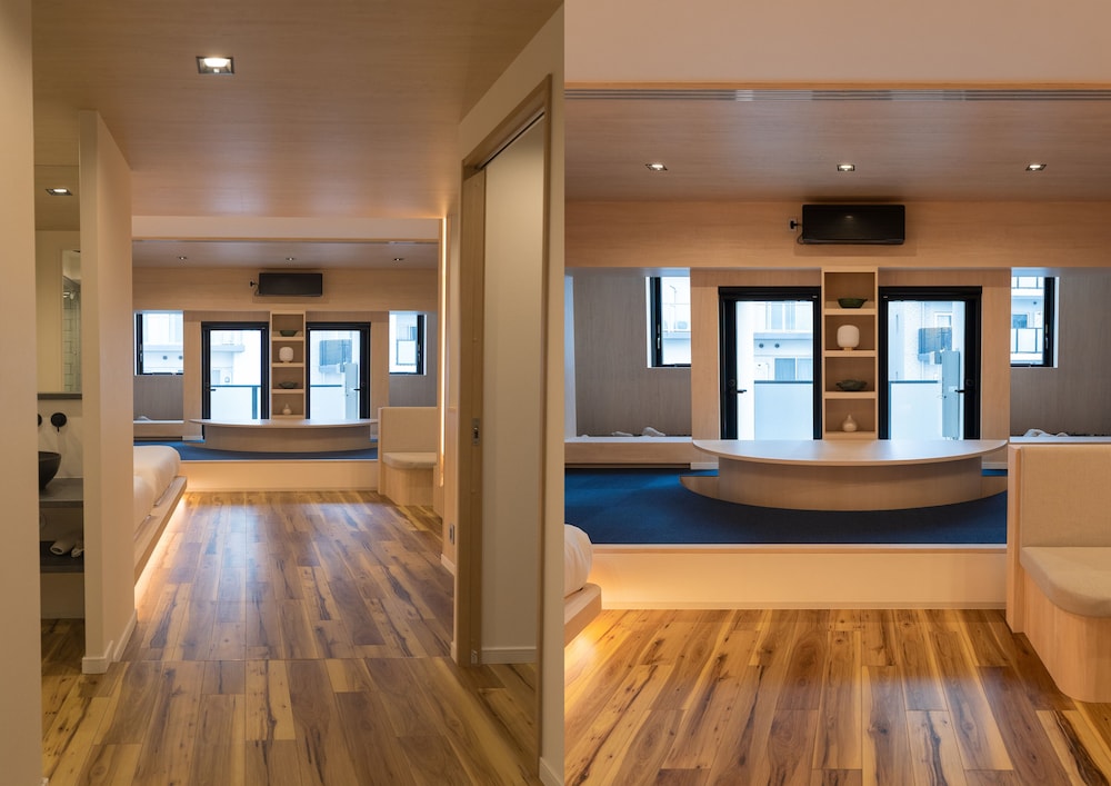 UH Suite Namba Station 27/41