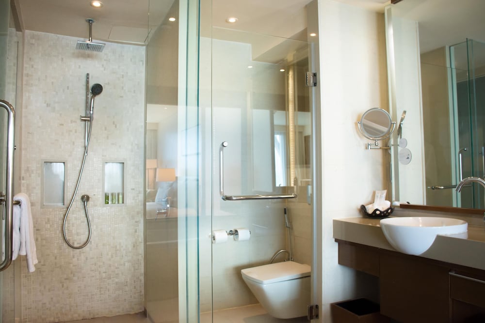 The Westin Siray Bay Resort & Spa Phuket 12/68