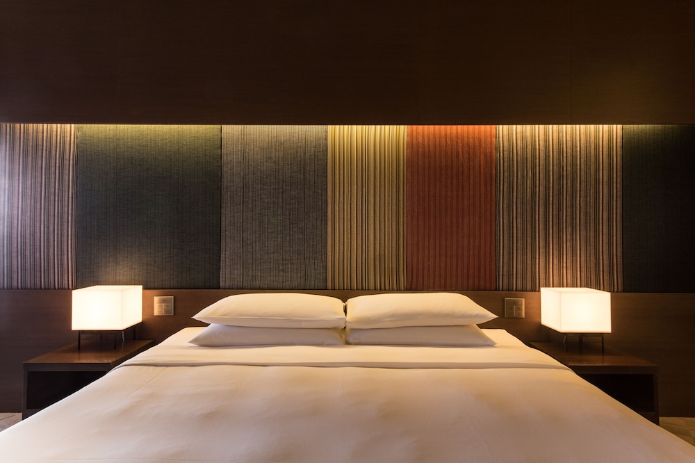 HYATT REGENCY KYOTO 40/72