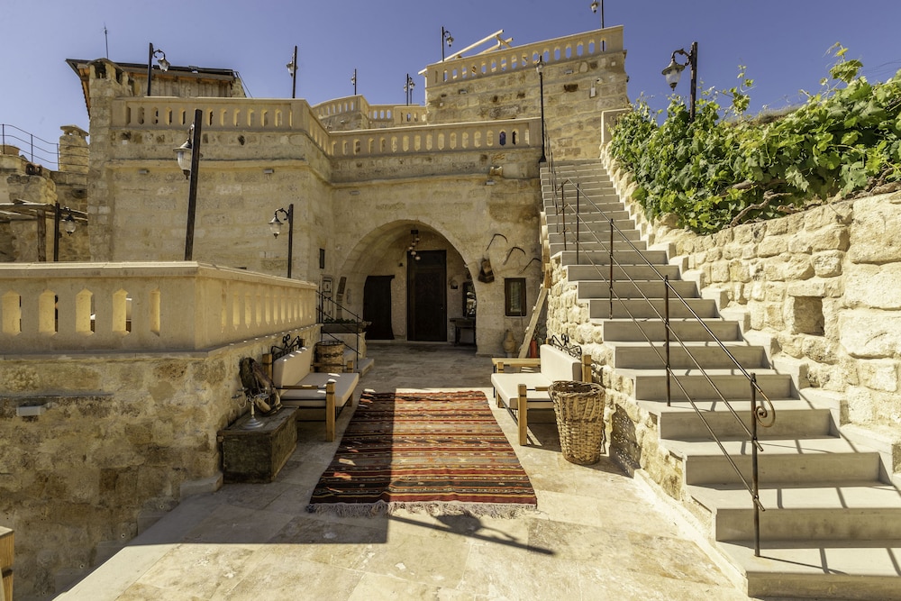 Kayata Cave Suites 45/50
