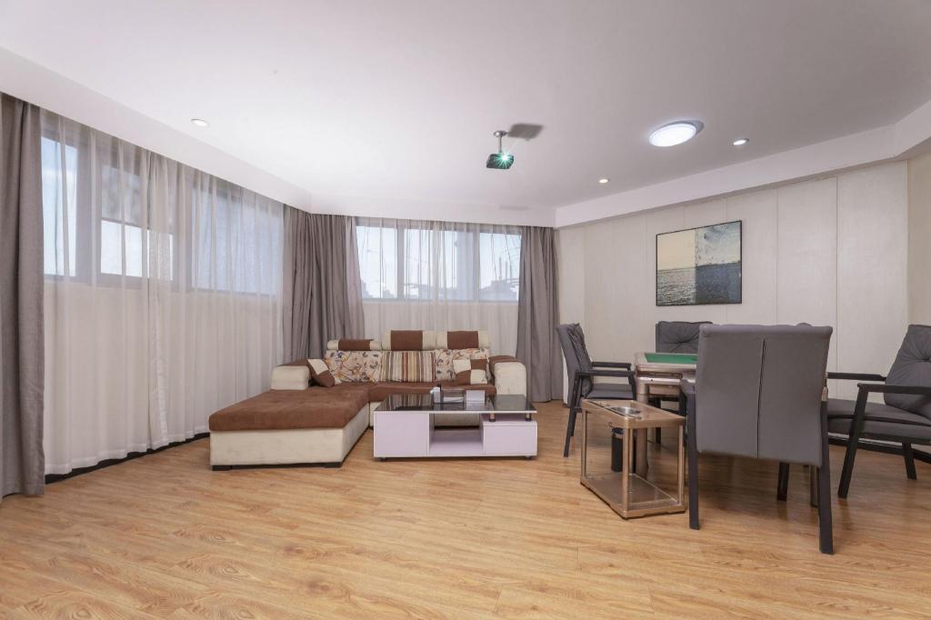 GreenTree Inn Wuxi City Liangxi District Jinshan North Industrial Park West Jianghai Road Hotel 27/29