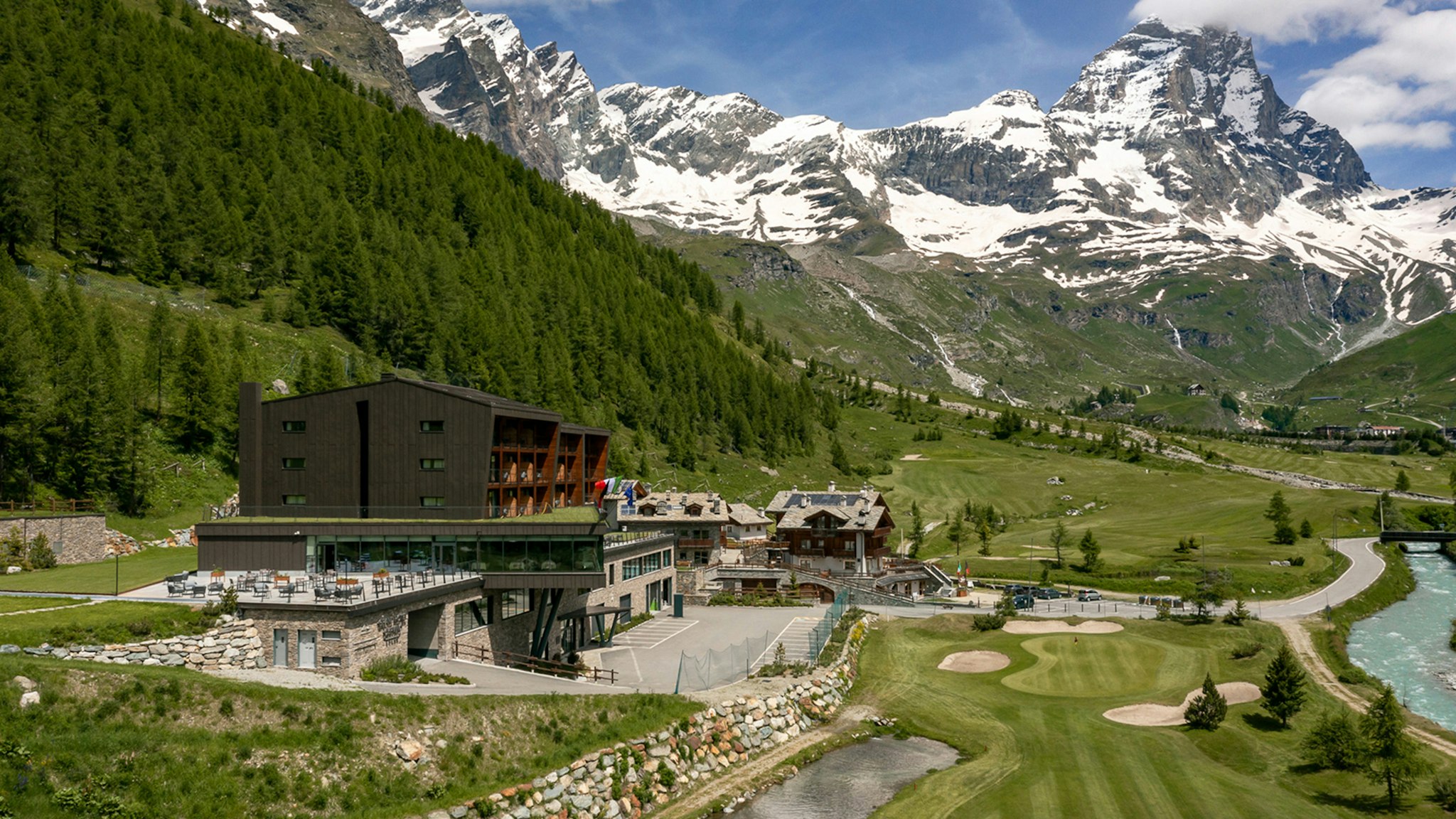 VRetreats Cervino The Alps 57/61
