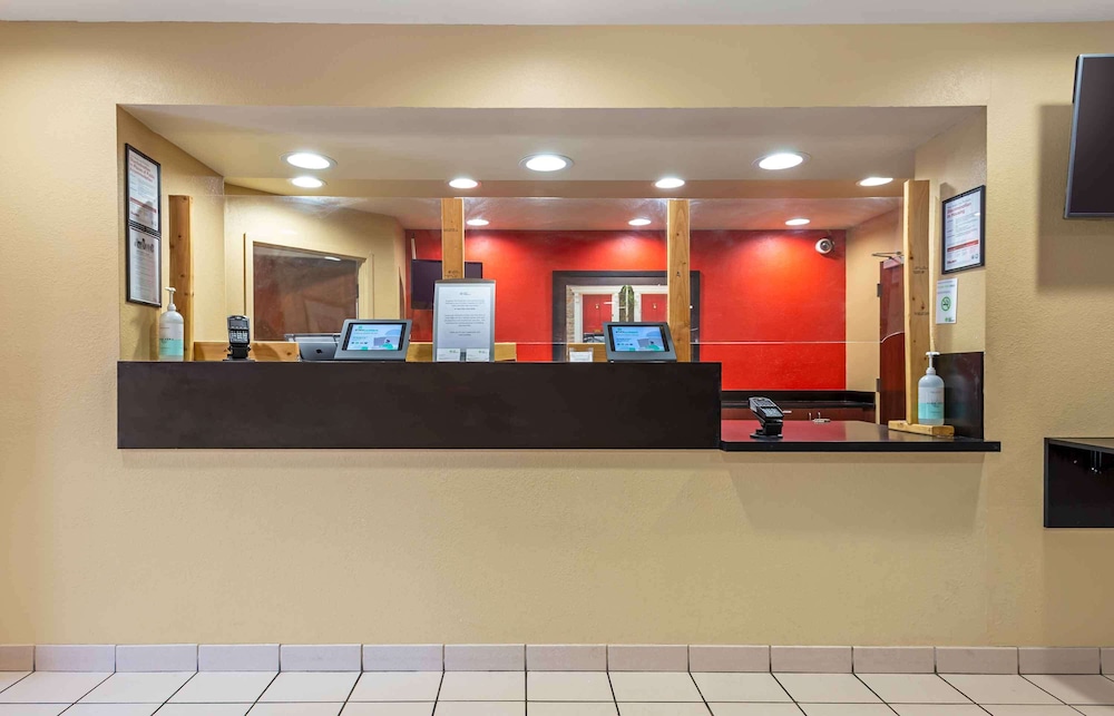 Extended Stay America Suites Princeton - West Windsor 7/56