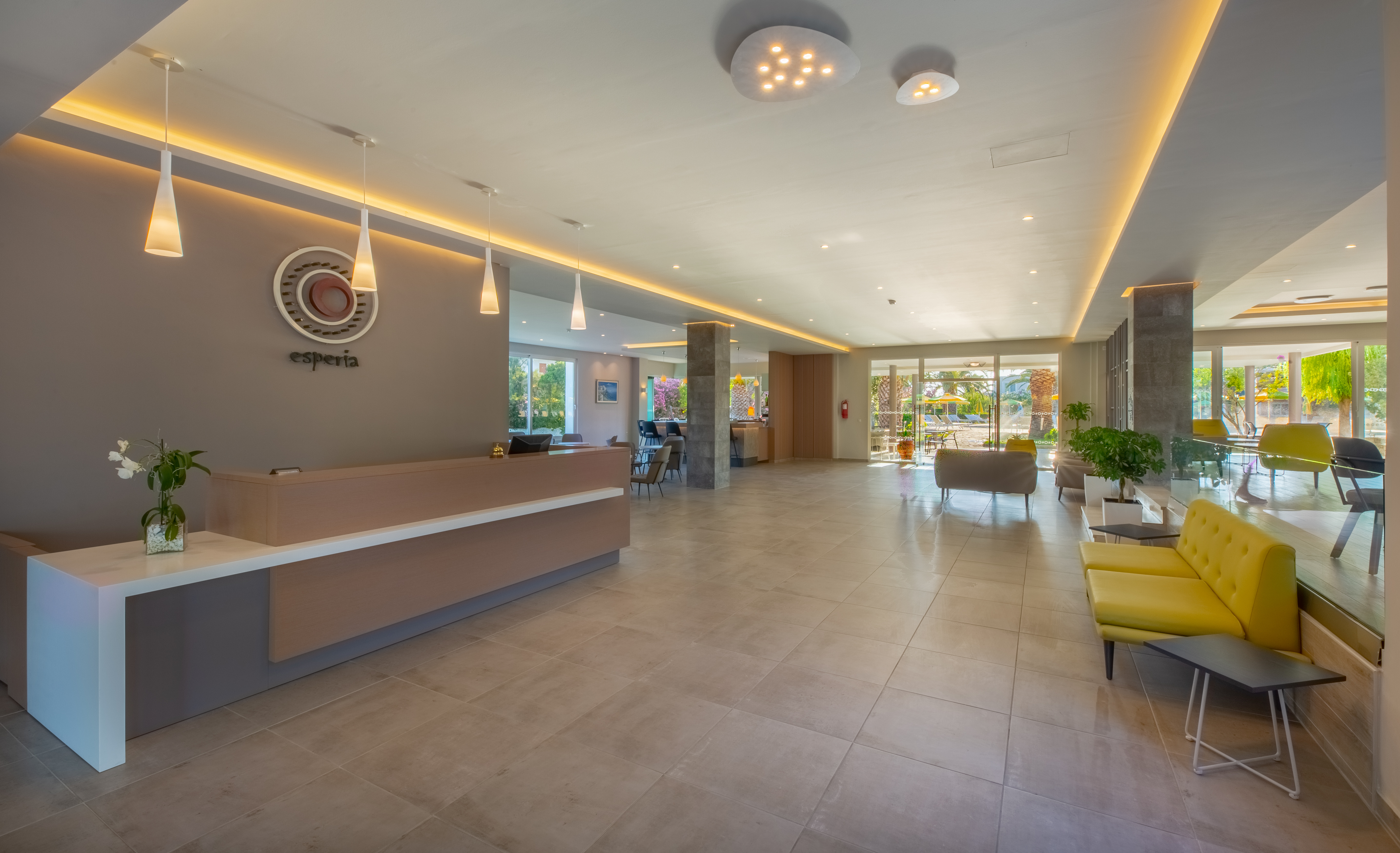 Esperia Hotel 5/50
