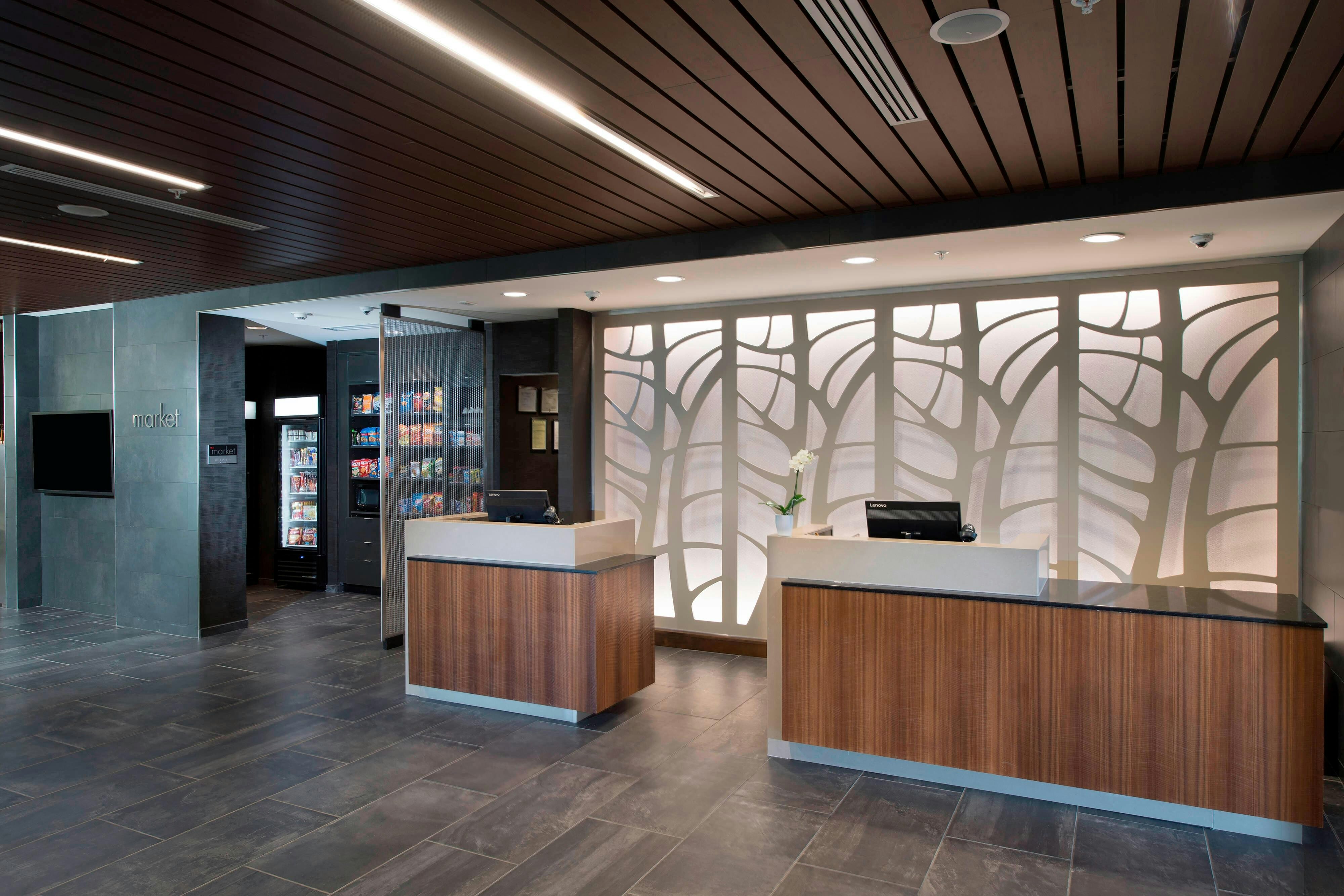 Lobby at Courtyard Atlanta Alpharetta Avalon Area, ALPHARETTA - GA