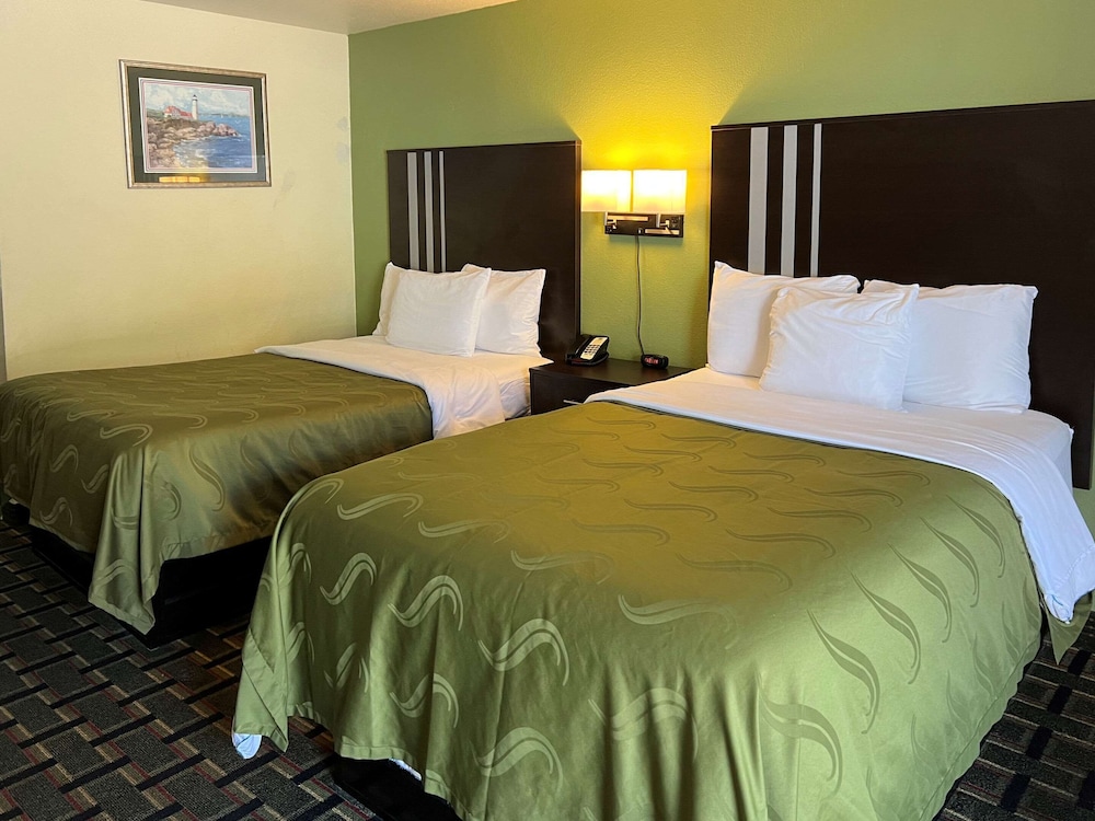 Quality Inn Elkton -St. Augustine South 18/53