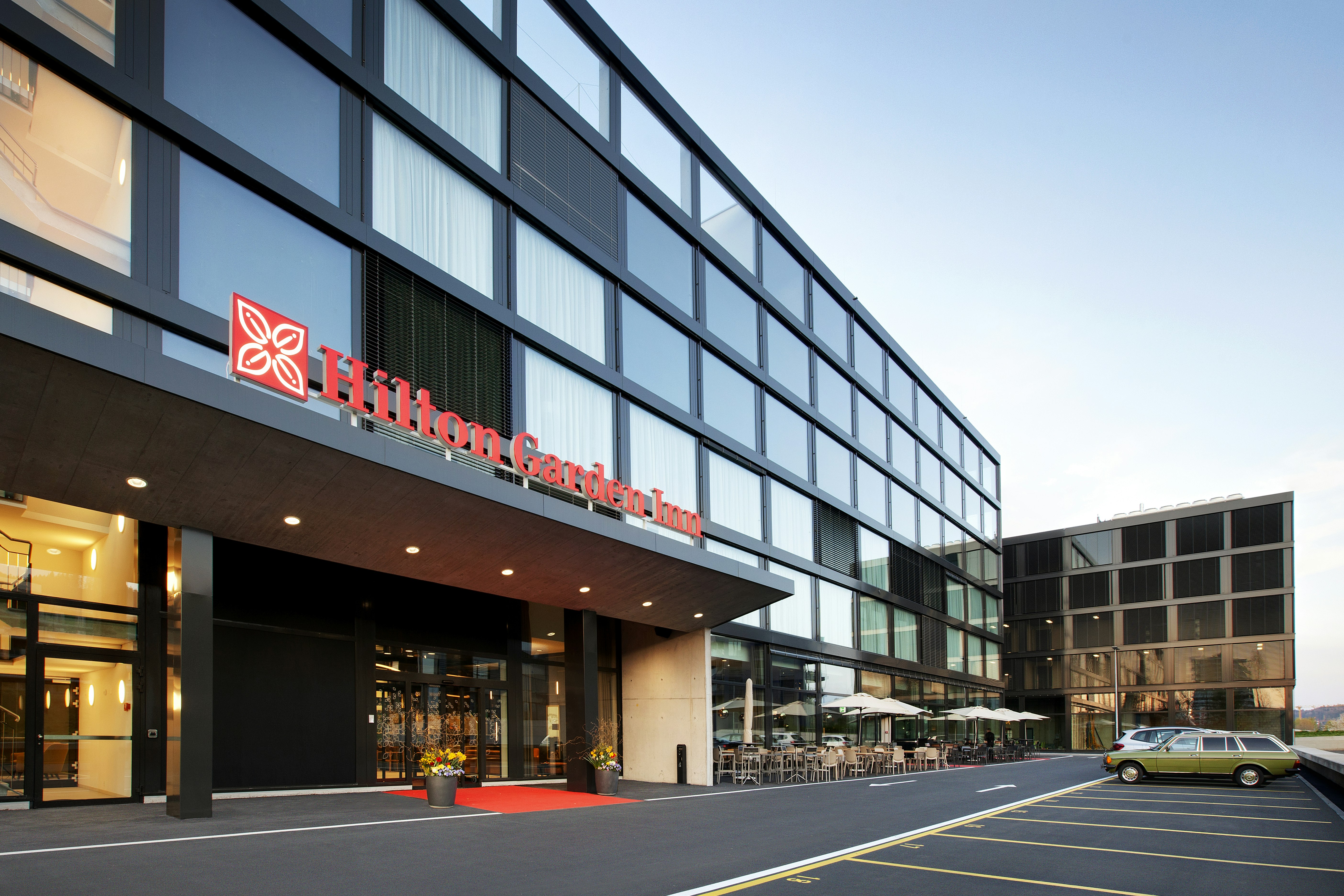 Hilton Garden Inn Zurich Limmattal 52/53
