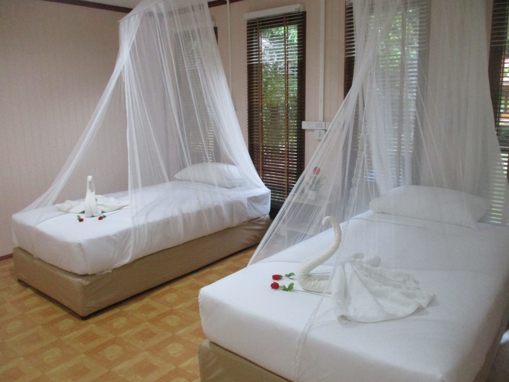 Khao Sok Island Resort And Spa 23/49