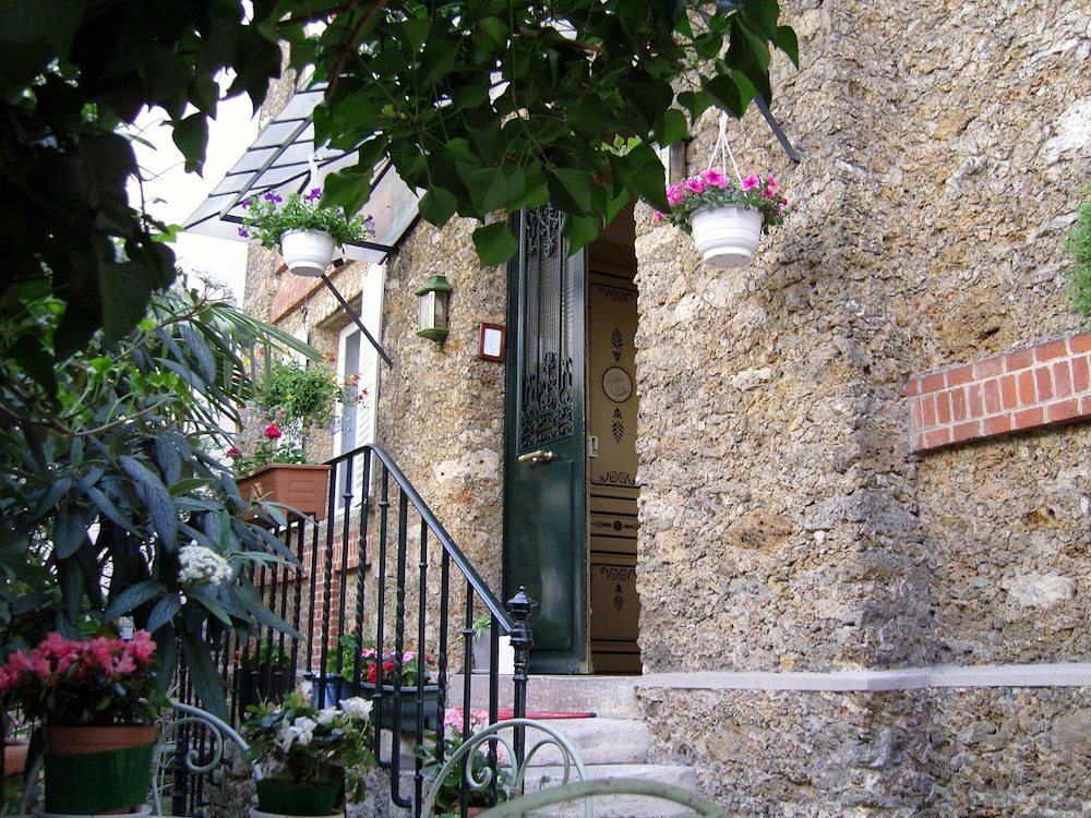 Hotel Windsor Home Paris 46/50