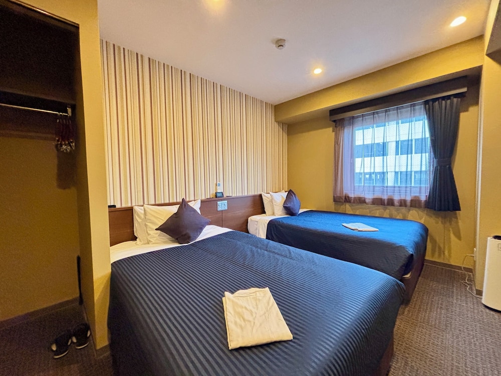 Hotel Livemax Fukuyama Ekimae 10/28