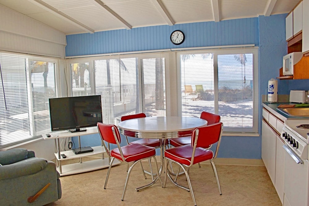 Manasota Key Resort 35/50