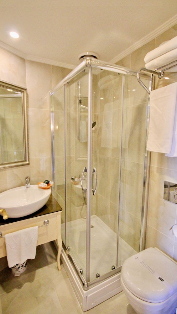 Historia Hotel Istanbul 43/45