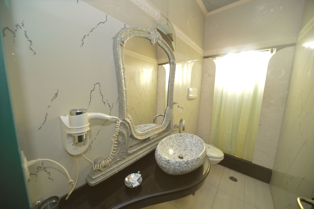 VILA FERNANDO HOTEL 39/40