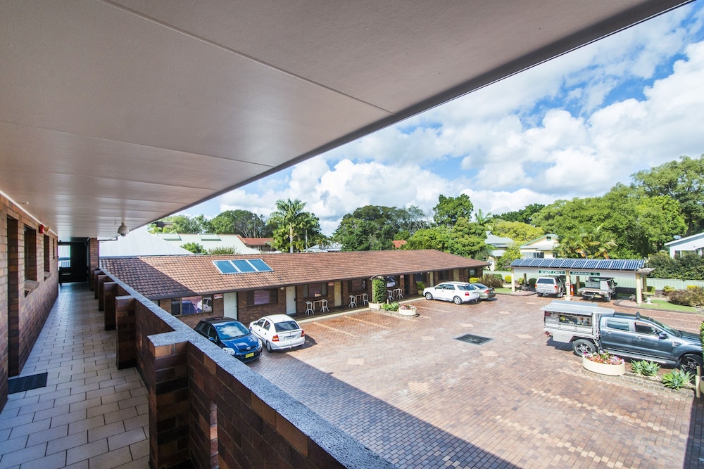 The Abbey Motor Inn 40/44