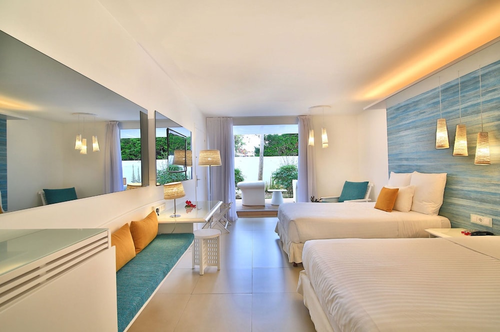 La Creole Beach Hotel and Spa 13/68