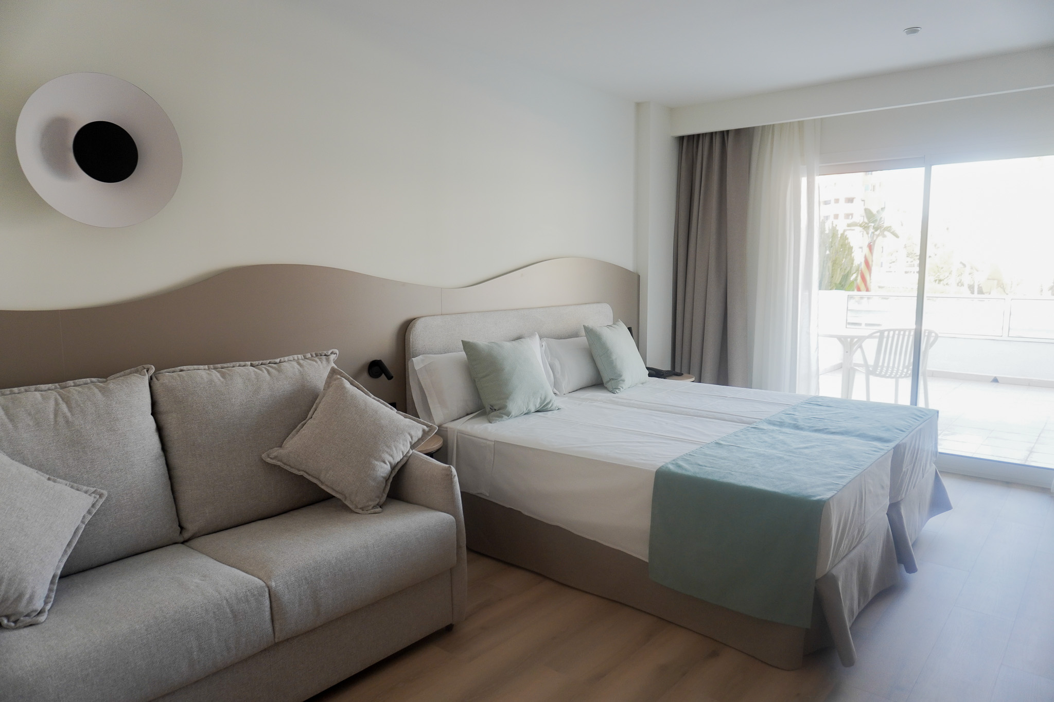 Single Parent, Standard, Double Bed