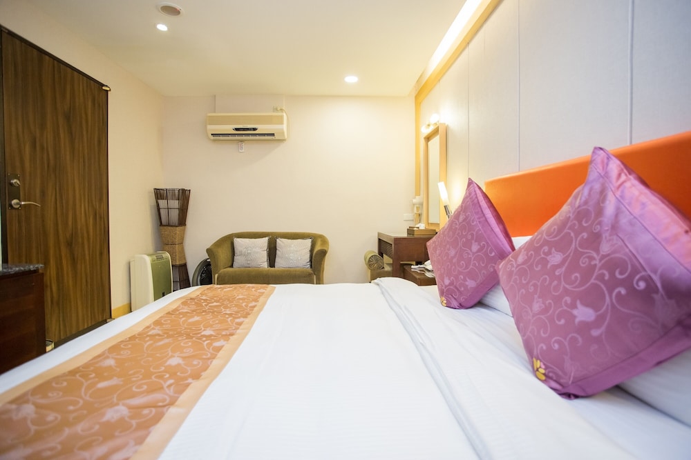 SUPERIOR, DOUBLE BED
