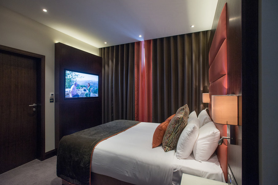 St George S Hotel Wembley 11/32