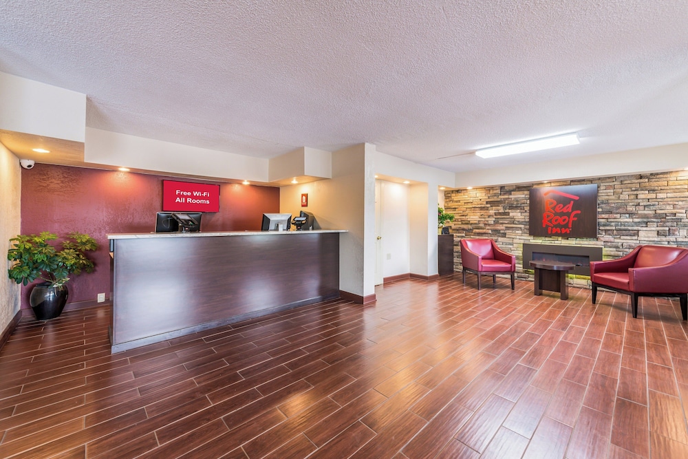 Red Roof Inn Marion, IN 10/45