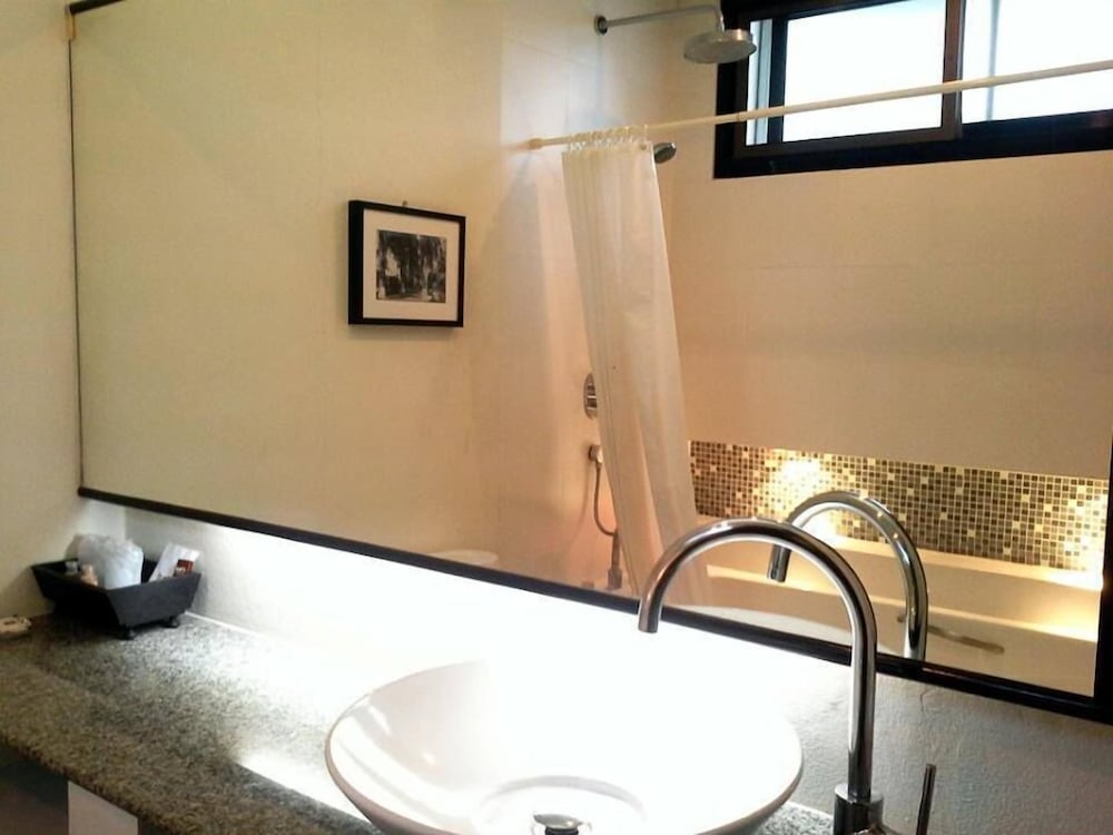 296 The Radtanaiya Residence 16/42